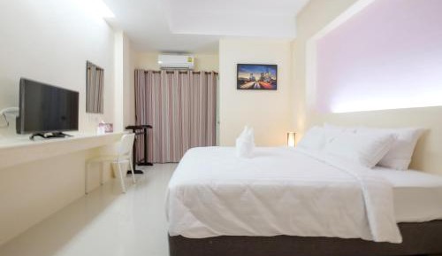 Standard King Room