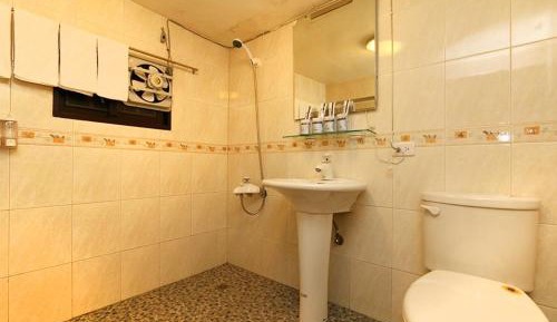 Classic Quadruple Room
