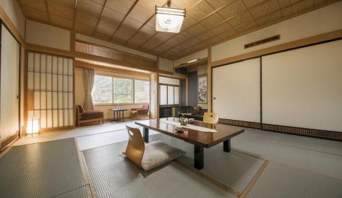 Japanese-Style Room