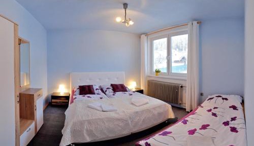 Triple Room with Garden View