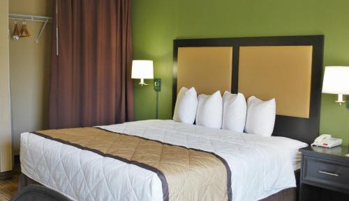 King Suite with Full Kitchen - Non Smoking
