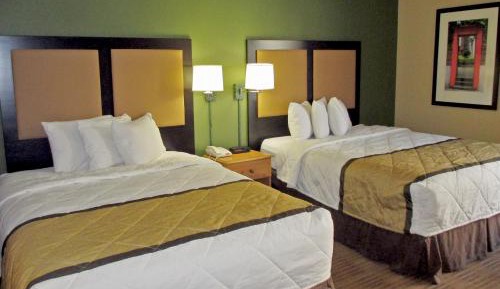 Efficiency Queen Suite with Two Queen Beds - Non Smoking