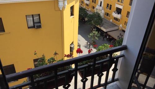 Apartment with Balcony