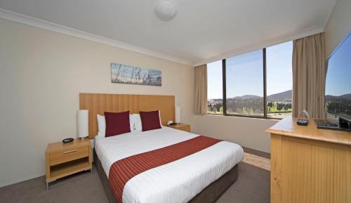 Two-Bedroom Apartment - City Side - Weekly Housekeeping