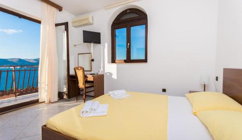Double Room with Balcony
