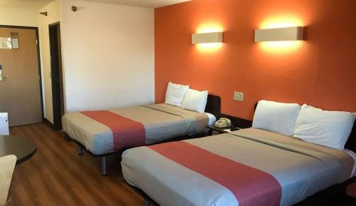 King Room with Two King Beds - Non-Smoking