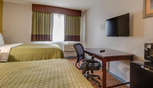 Standard Queen Room with Two Queen Beds