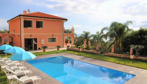 Villa with Private Pool