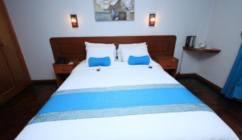 Queen Room