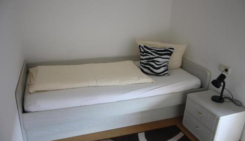 Economy Single Room