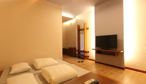 Double or Twin Room with Extra Bed