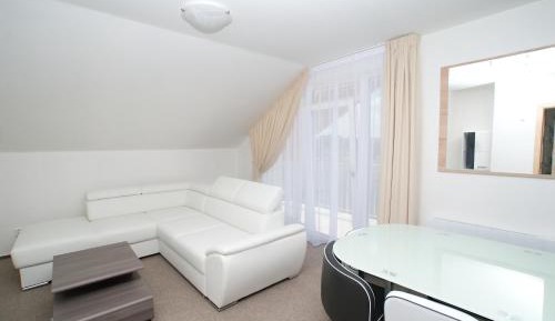 Superior King Suite