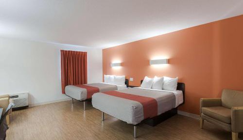 Deluxe Queen Room with Two Queen Beds - Non-Smoking