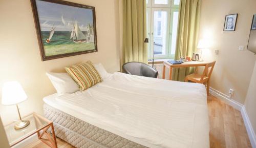 Small Double Room