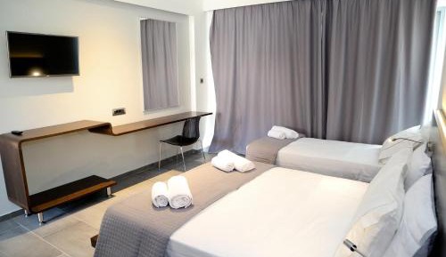 Triple Room with Balcony