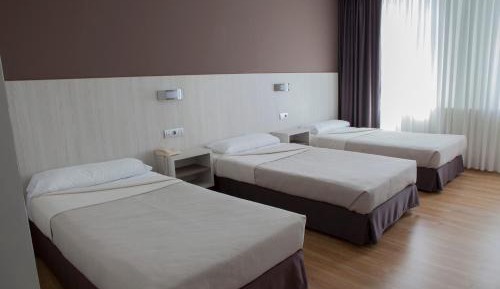 Triple Room (3 Adults)