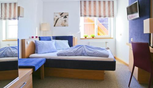 Single Room with Garden View