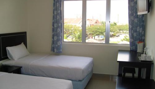 Standard Twin Room with Window