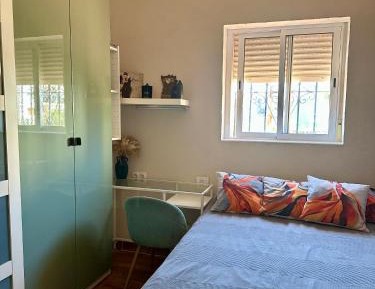 Two-Bedroom Apartment with Terrace and Sea View