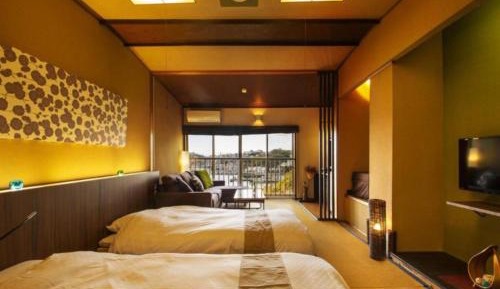 Japanese-Style Room with Ocean View (8 Tatami Mats + Twin Beds)