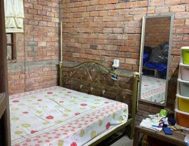 Double Room with Shared Bathroom
