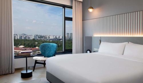 Mondrian King Suite