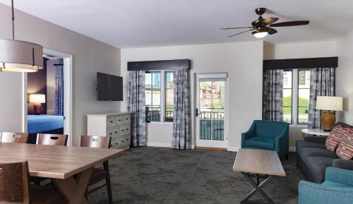 Two-Bedroom Suite