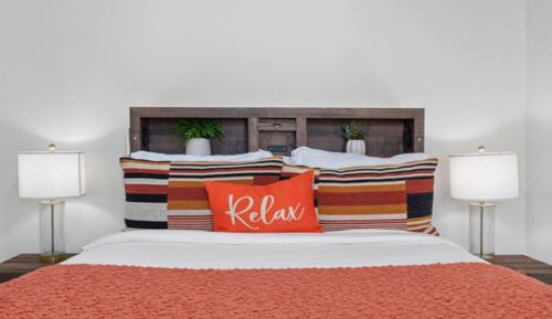 One-Bedroom Suite