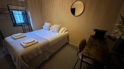 Double Room with Private External Bathroom