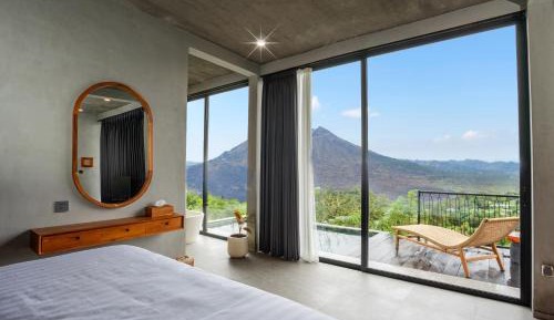 Suite with Private Pool