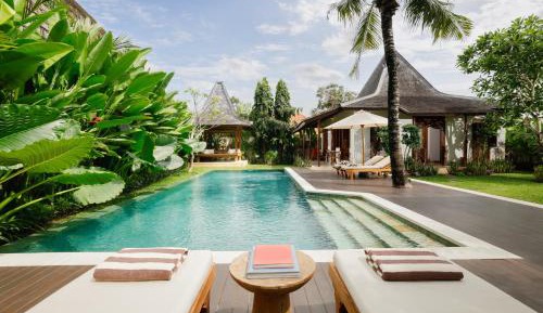 Villa with Private Pool