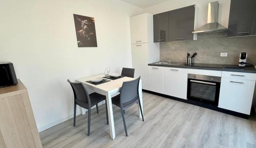 One-Bedroom Standard Apartment