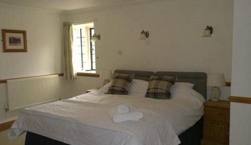 Twin Room with Shower