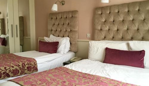 Classic Triple Room