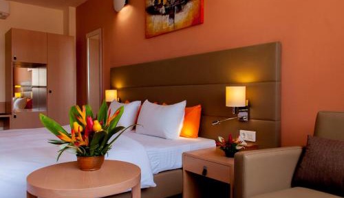 Standard Queen Room