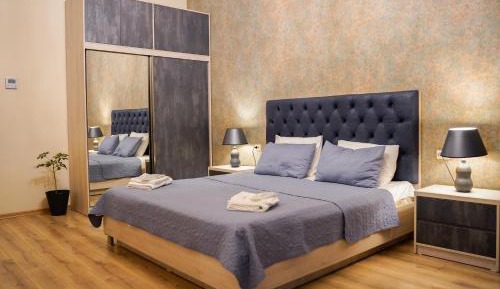 One-Bedroom Suite