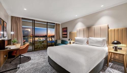 Premium Queen Room with Balcony and River View