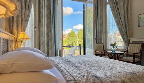 Grand Deluxe Double Room