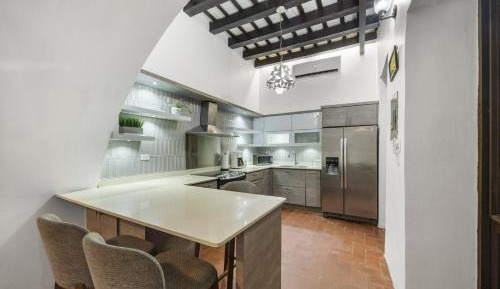 Three-Bedroom Premium Apartment