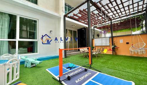 Three-Bedroom Premium Apartment with Balcony