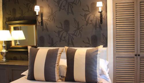 One-Bedroom Apartment - 2