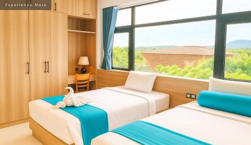 Superior Queen Room with Two Queen Beds