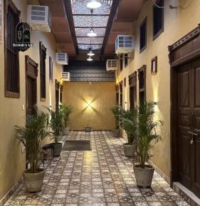 Deluxe Double Room (2 Adults + 1 Child)