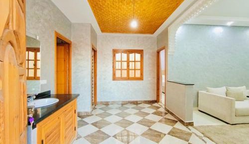 Superior One-Bedroom Apartment
