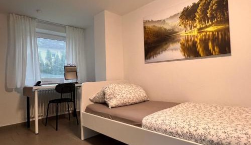 Single Room with Shared Bathroom