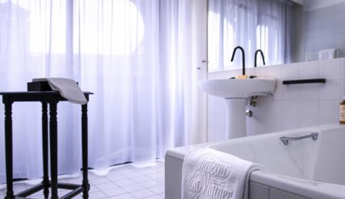 Deluxe Suite with One Double Bed and Sofa