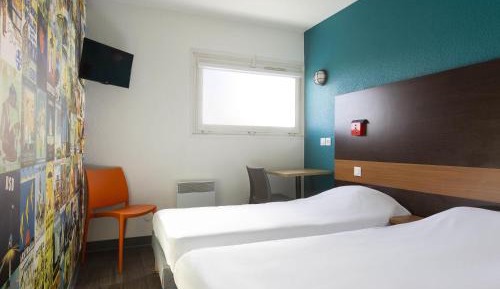 Side-Car Room (2 Adults)