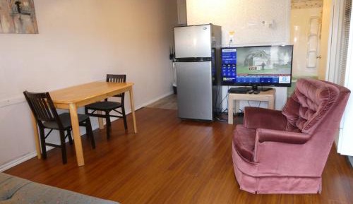 Two Bedrooms Kitchenette