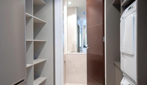 Luxury One-Bedroom Apartment - Pool Level 101