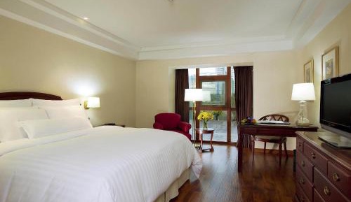 Premier King Room